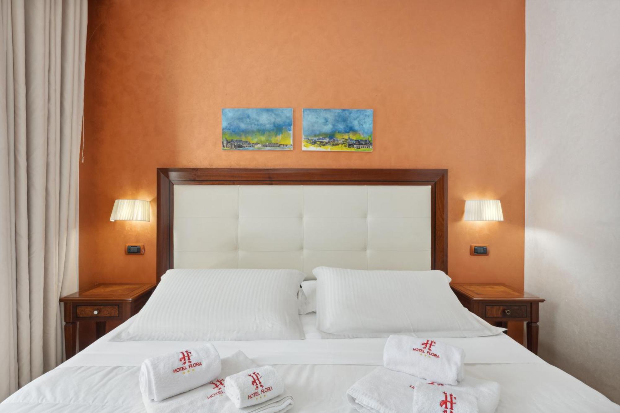 Hotel Flora Noto Exterior foto